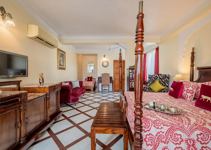 Dera Rawatsar - Heritage Hotel